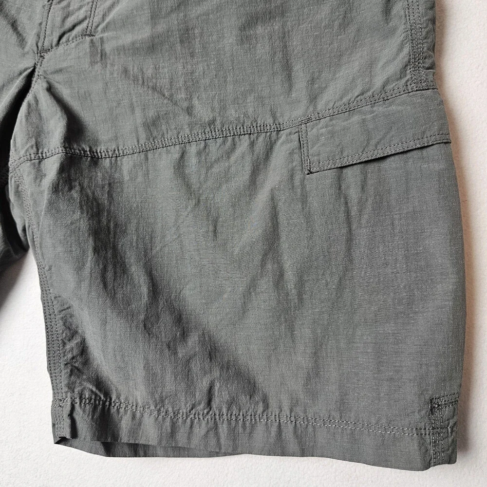 The North Face Libertine Cargo Shorts Nylon Hiking Outdoors Men’s Size 34